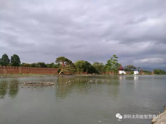 太陽(yáng)能路燈，太陽(yáng)能路燈廠家，太陽(yáng)能路燈價(jià)格