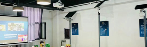 你見過這樣的太陽能路燈展廳嗎？