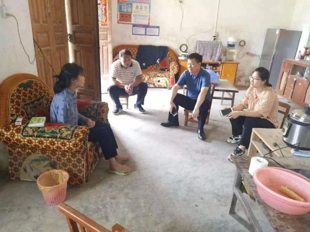 追憶扶貧戰(zhàn)士黃文秀，源碼讓“光明“繼續(xù)溫暖她曾工作的地方